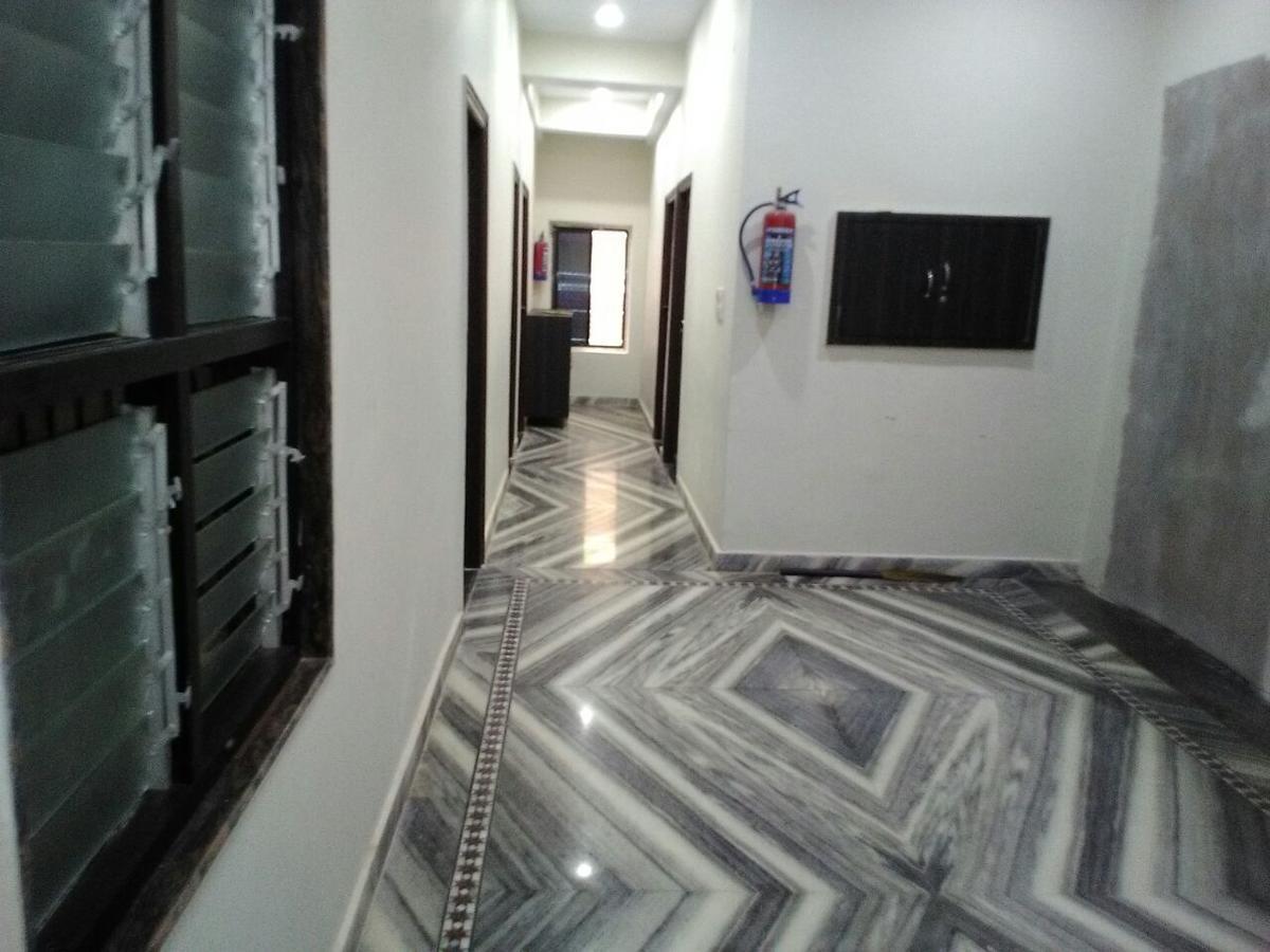 Hotel Gateway Kailash Varanasi Exterior foto